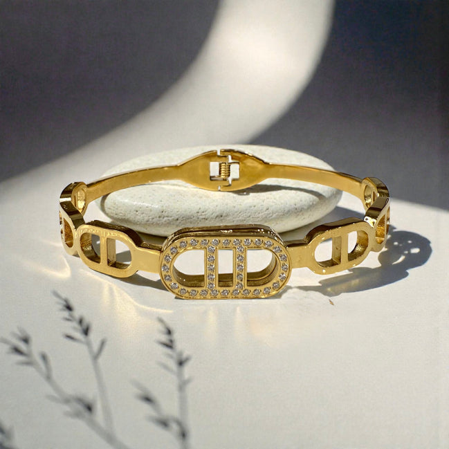 Lumière Pavé Link Bracelet