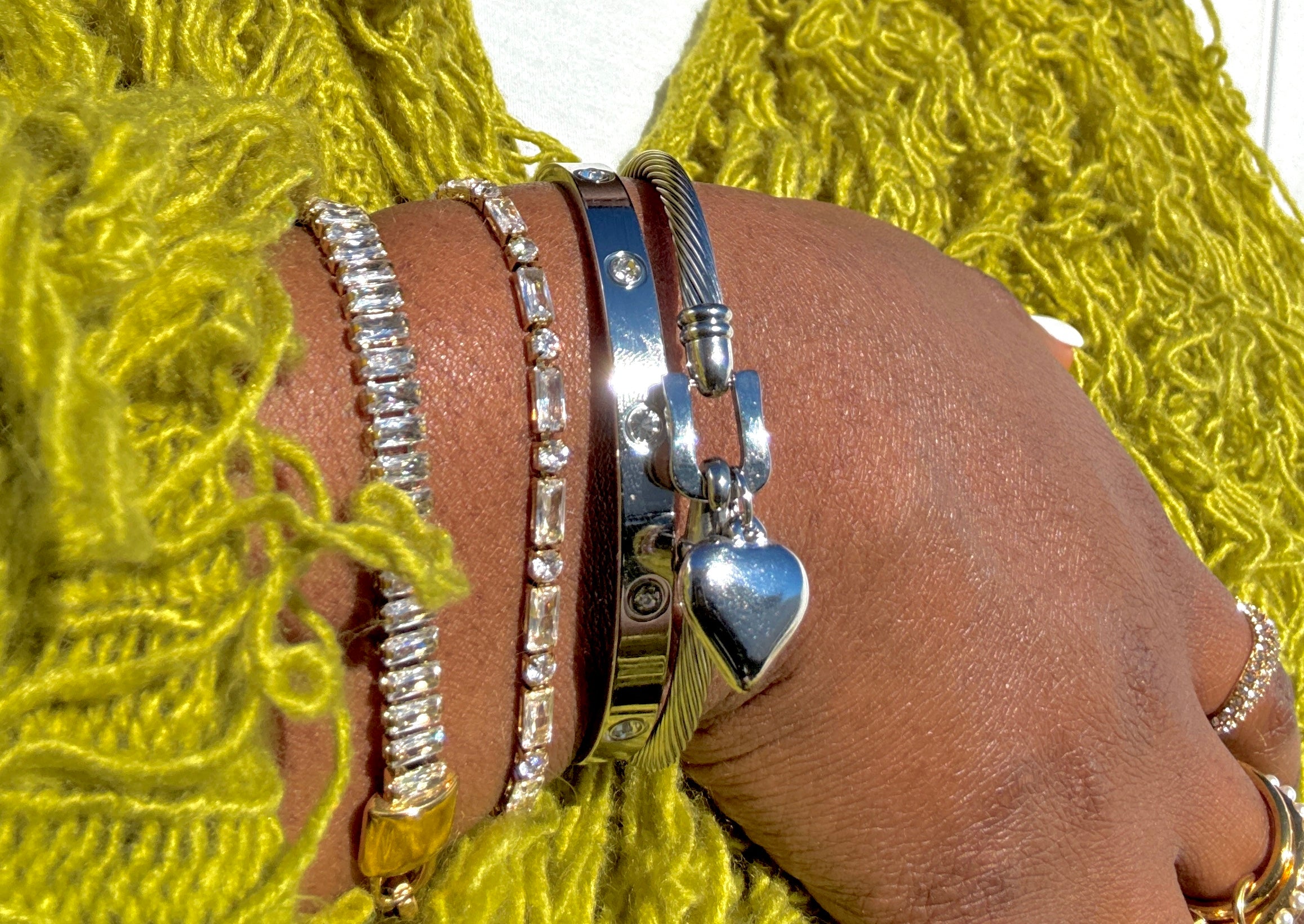 Amouré Silver Cable Bracelet