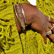 Élan Ribbed Gold Bangle