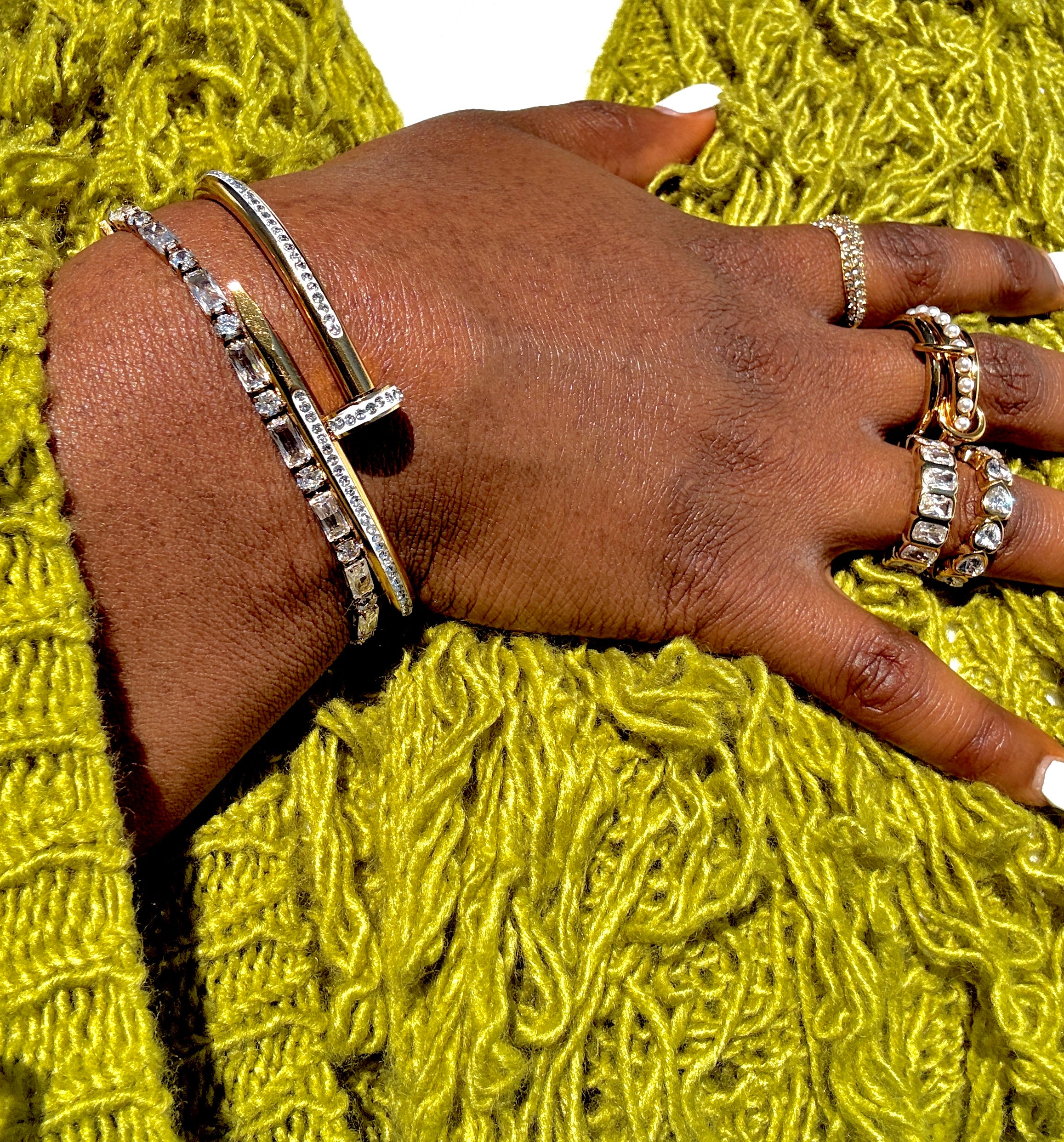 Clou Lumière Gold Open Bangle