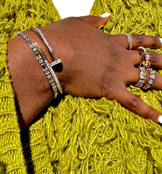 Clou Lumière Gold Open Bangle