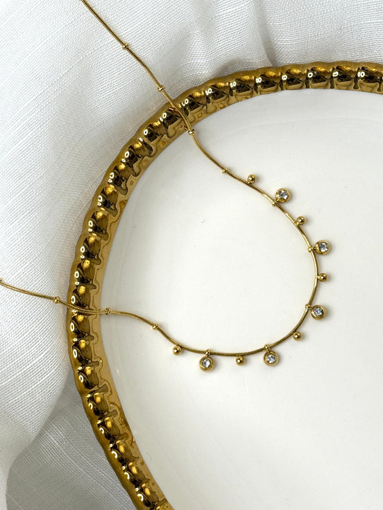 Étoile Drop Gold Necklace