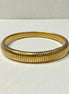 Élan Ribbed Gold Bangle