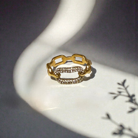 Liaison Pavé Link Ring