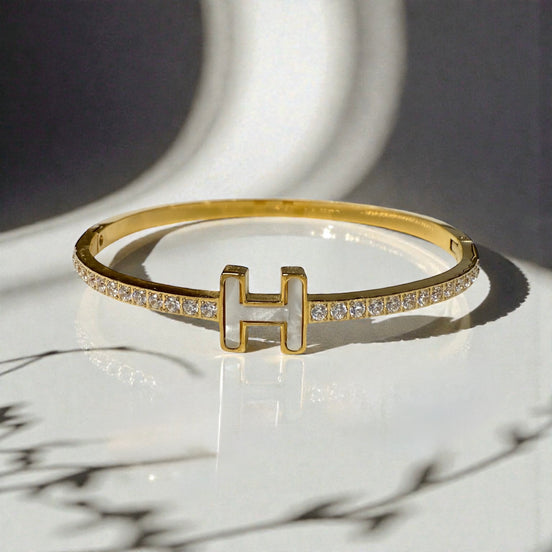 Élan Gold Diamond Bangle Bracelet