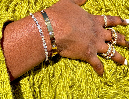 Lumière Bezel Gold Bangle