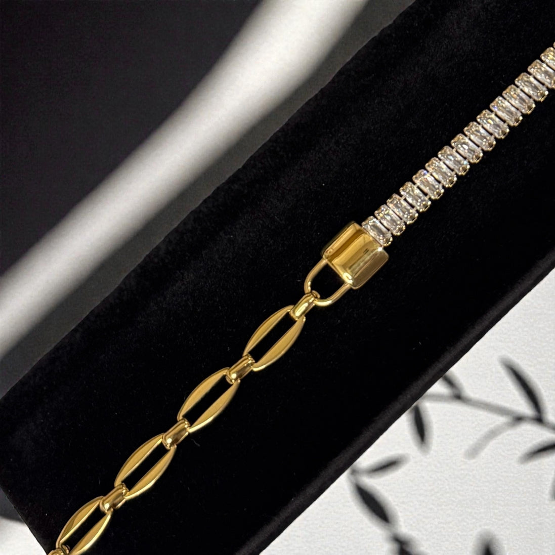 Éclat Baguette Diamond Link Bracelet